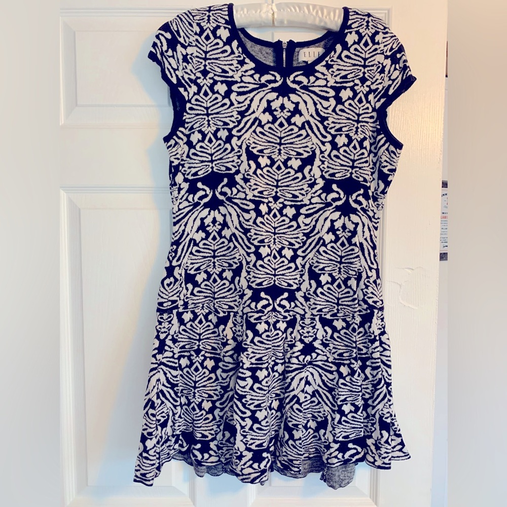GUC Elle dress size large